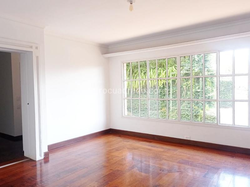 Casa Exclusiva de 4 Alcobas en El Poblado - 6