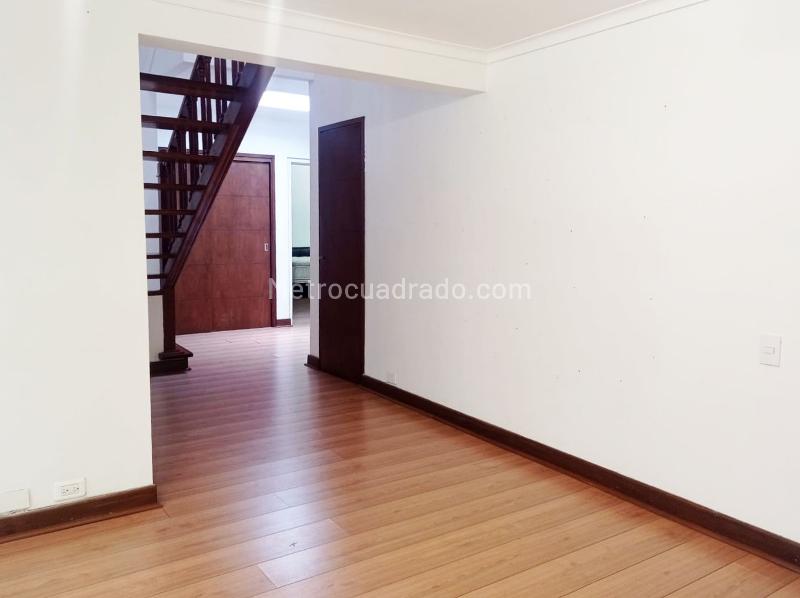 Casa Exclusiva de 4 Alcobas en El Poblado - 8