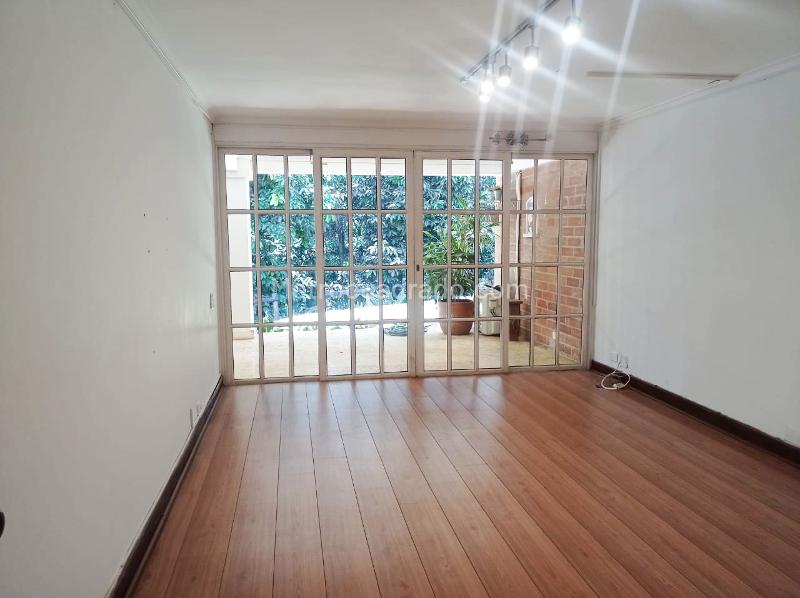 Casa Exclusiva de 4 Alcobas en El Poblado - 9