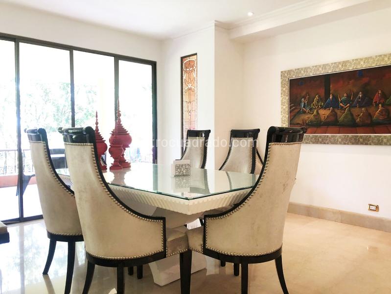 4BR House with 5 Baths in El Poblado Gated Unit (450m²) - 5