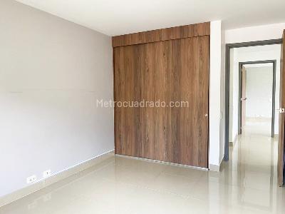 Apartamento de 3 alcobas en venta en El Poblado, Medellín, 190 m² · foto 17 de 20