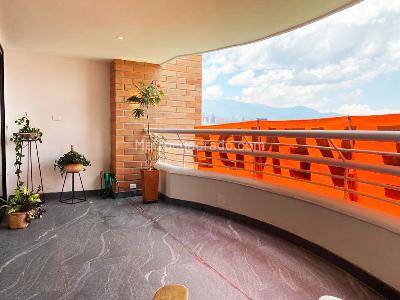 Apartamento de 3 alcobas en venta en El Poblado, Medellín, 190 m² · foto 19 de 20