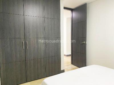 Apartamento de 3 alcobas en venta en Lalinde, Medellín, 146 m² · foto 15 de 20