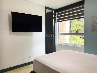 Apartamento de 3 alcobas en venta en Lalinde, Medellín, 146 m² · foto 17 de 20