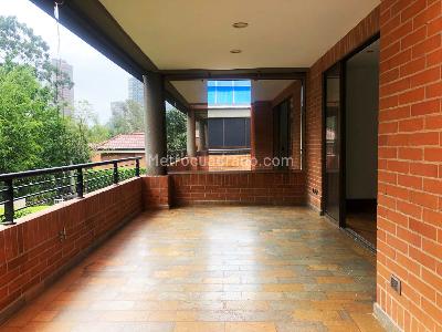 Casa de 4 alcobas en venta en El Poblado, Medellín, 375 m² · foto 18 de 20