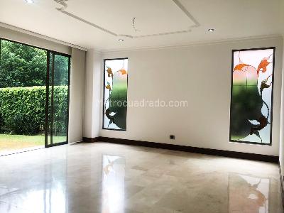 Casa de 4 alcobas en venta en El Poblado, Medellín, 375 m² · foto 5 de 20