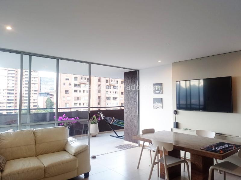 Furnished 2BR Apartment with Pool in El Poblado - 5