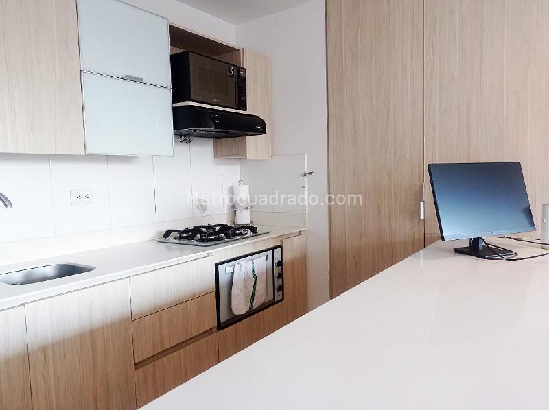 Furnished 2BR Apartment with Pool in El Poblado - 7