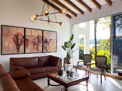 Casa de 3 alcobas en venta en Rionegro, Rionegro, 384 m² · foto 2 de 20