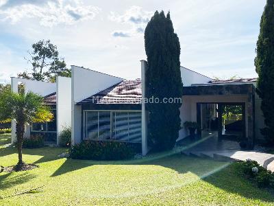 Casa de 3 alcobas en venta en Rionegro, Rionegro, 384 m² · foto 20 de 20
