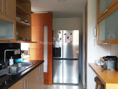 Apartamento de 3 alcobas en venta en Los Balsos, Medellín, 145 m² · foto 8 de 19