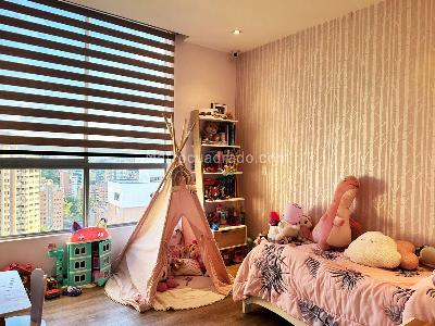 Apartamento de 3 alcobas en venta en El Poblado, Medellín, 194 m² · foto 16 de 20