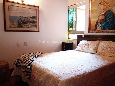 Casa de 3 alcobas en venta en Envigado, Envigado, 236 m² · foto 14 de 20
