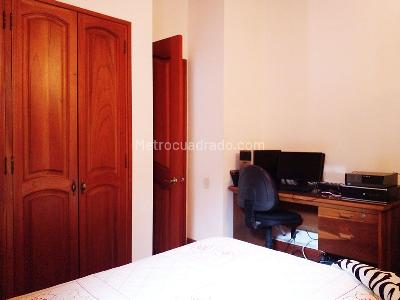 Casa de 3 alcobas en venta en Envigado, Envigado, 236 m² · foto 15 de 20