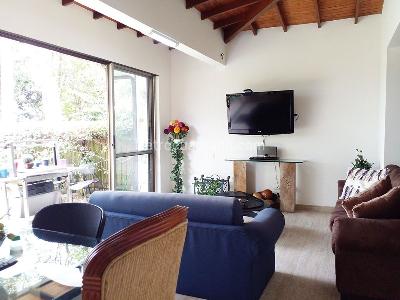 Casa de 3 alcobas en venta en Envigado, Envigado, 236 m² · foto 4 de 20