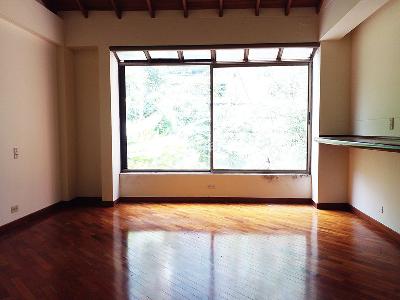 Casa de 3 alcobas en venta en El Poblado, Medellín, 270 m² · foto 15 de 20