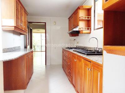 Casa de 3 alcobas en venta en El Poblado, Medellín, 270 m² · foto 5 de 20