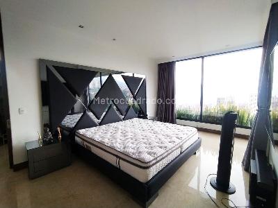 Apartamento en arriendo en El Poblado, Medellín · foto 12 de 20