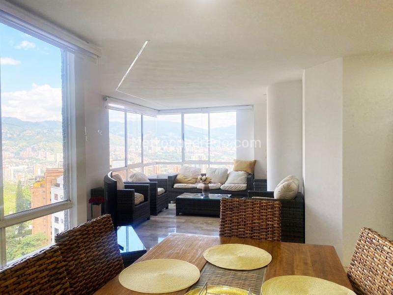 3BR Apartment in El Poblado Closed Unit on Main Road - 4