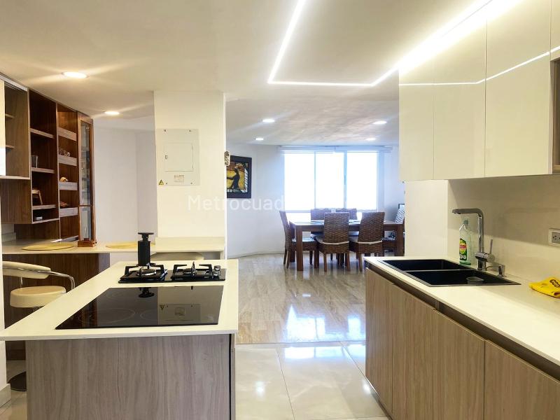 3BR Apartment in El Poblado Closed Unit on Main Road - 5