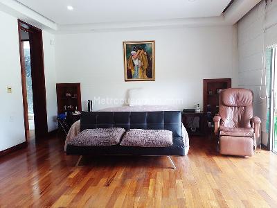 Casa de 4 alcobas en venta en Envigado, Envigado, 1000 m² · foto 14 de 19