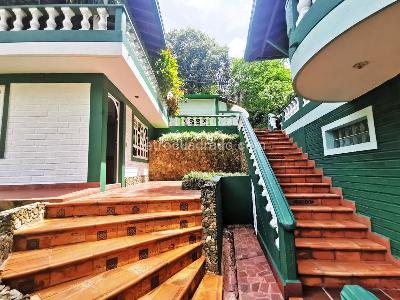 Casa de 4 alcobas en arriendo en Envigado, Envigado, 450 m² · foto 18 de 19