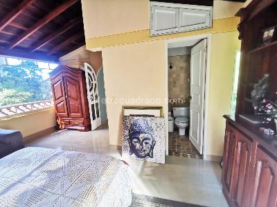 Casa de 4 alcobas en arriendo en Envigado, Envigado, 450 m² · foto 7 de 19