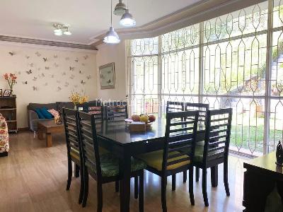 Casa en arriendo en El Poblado, Medellín · foto 2 de 19