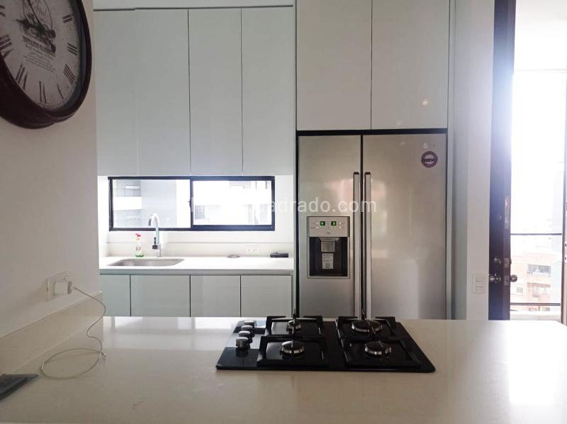 Cozy 2BR Apartment with Study in El Poblado - 8