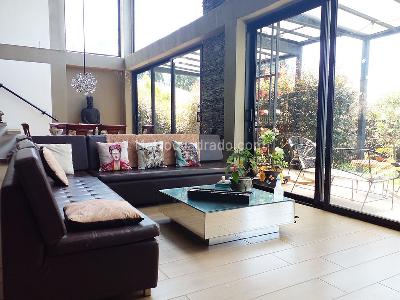 Casa de 4 alcobas en venta en Envigado, Envigado, 290 m² · foto 2 de 20