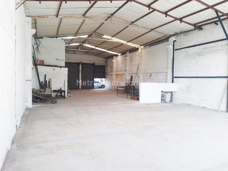 Bodega en Arriendo, ENVIGADO, Envigado - Más