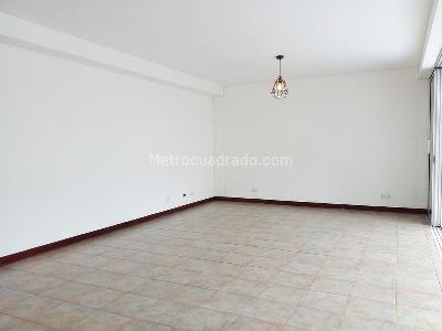 Casa en arriendo en Envigado, Envigado · foto 3 de 20