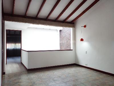 Casa de 3 alcobas en venta en Envigado, Envigado, 200 m² · foto 7 de 20