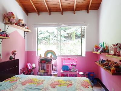Casa de 3 alcobas en venta en El Poblado, Medellín, 240 m² · foto 14 de 20