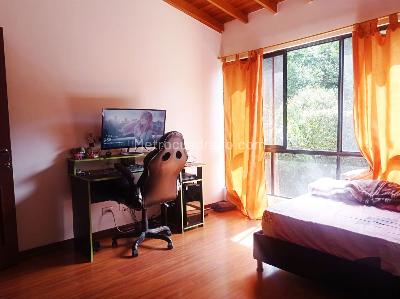 Casa de 4 alcobas en venta en El Poblado, Medellín, 433 m² · foto 14 de 19
