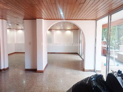 Casa de 4 alcobas en venta en El Poblado, Medellín, 433 m² · foto 15 de 19
