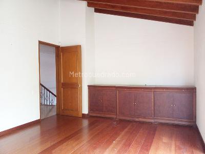 Casa de 3 alcobas en arriendo en Envigado, Envigado, 237 m² · foto 12 de 20