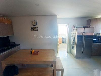 Apartamento de 4 alcobas en venta en El Tesoro, Medellín, 327 m² · foto 11 de 15