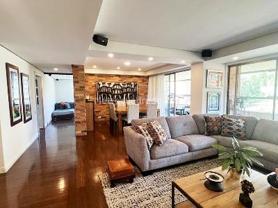 Apartamento de 4 alcobas en venta en El Tesoro, Medellín, 327 m² · foto 7 de 15