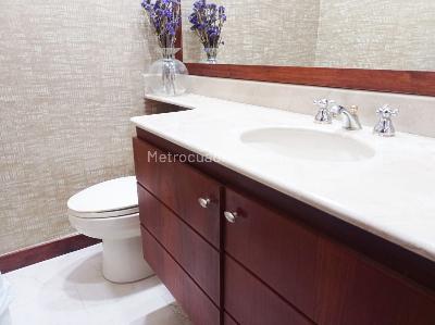 Casa en arriendo en El Poblado, Medellín · foto 16 de 19
