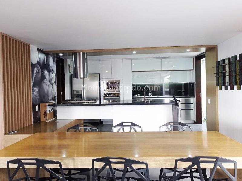 Apartamento Amoblado de 3 Alcobas en El Poblado - 4