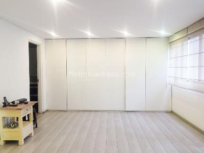 Apartamento de 2 alcobas en venta en El Poblado, Medellín, 210 m² · foto 12 de 19