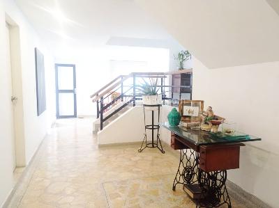 Apartamento de 2 alcobas en venta en El Poblado, Medellín, 210 m² · foto 6 de 19