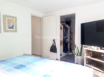 Apartamento de 2 alcobas en venta en El Poblado, Medellín, 210 m² · foto 9 de 19