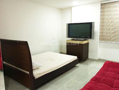 Apartamento de 3 alcobas en arriendo en Los Balsos, Medellín, 177 m² · foto 12 de 18
