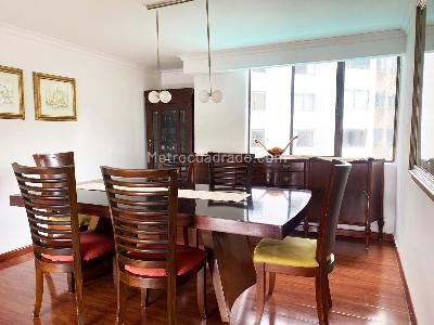 Apartamento de 3 alcobas en arriendo en El Poblado, Medellín, 220 m² · foto 4 de 19