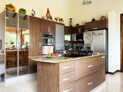 Casa de 3 alcobas en venta en Llanogrande, Rionegro, 674 m² · foto 4 de 19