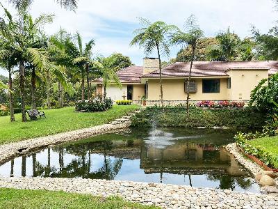 Casa de 3 alcobas en venta en Llanogrande, Rionegro, 674 m² · foto 18 de 19