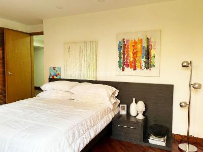 Apartamento de 3 alcobas en venta en El Poblado, Medellín, 189 m² · foto 10 de 14