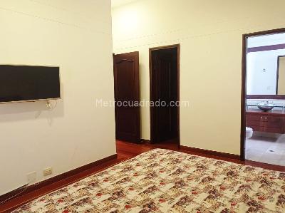 Casa en arriendo en El Poblado, Medellín · foto 12 de 20